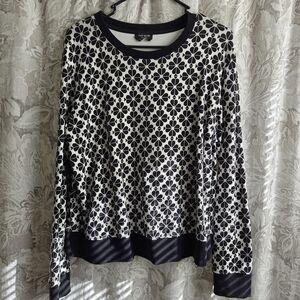 kate spade Black & White Floral Geometric Crewneck Top